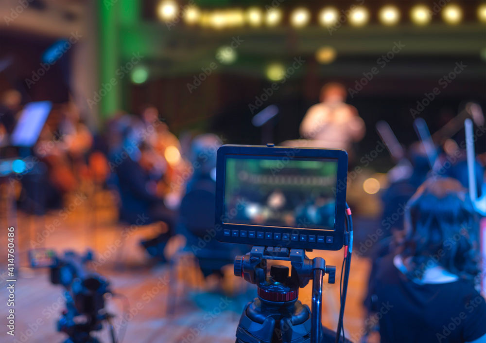 online stream of a concert at the Philharmonic online stream of a concert at the Philharmonic