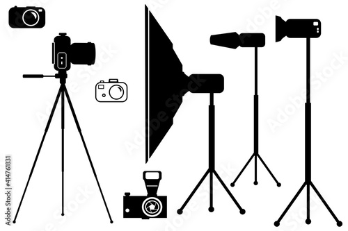 Cameras icon set, studio flash and tripod