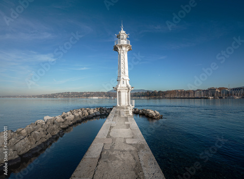 Obraz na plátně Lighthouse Bains des Paquis Public Baths on Lake Geneva - Geneva, Switzerland