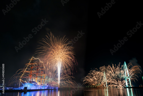 Fogos de artifício em Toyama.