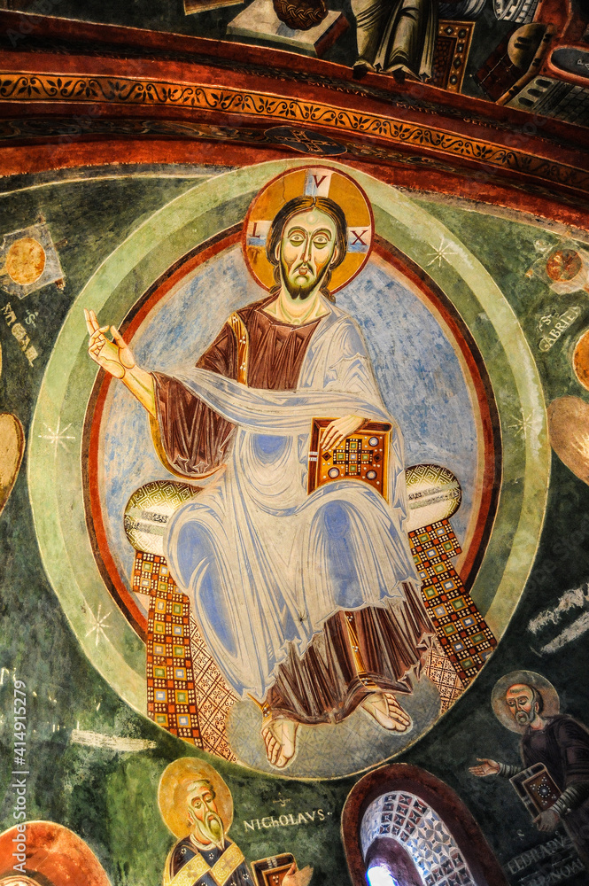 The frescoes of the late 11th century depict scenes from the life of the abbot of St. Eldrado, and for the first time in Europe, the image of St. Nicholas appears on them.     