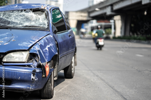 Closeup of car with broken windshield, damaged automobiles. © thebigland45