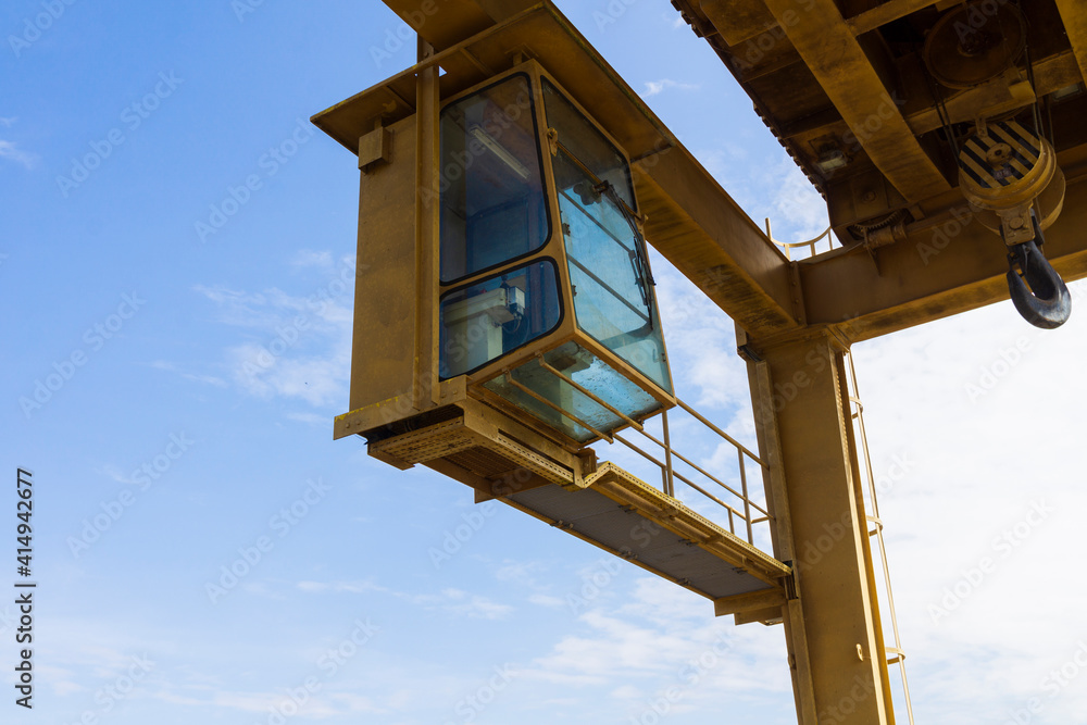 image crane room and blue sky background image crane room and blue sky background