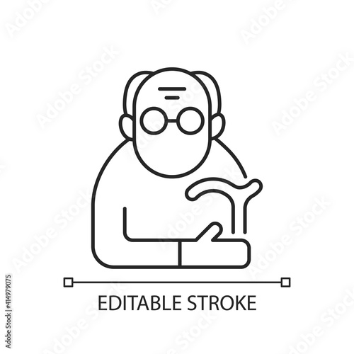 Male pensioner linear icon. Senile man. Old age. Retirement from workforce. Aging process. Thin line customizable illustration. Contour symbol. Vector isolated outline drawing. Editable stroke