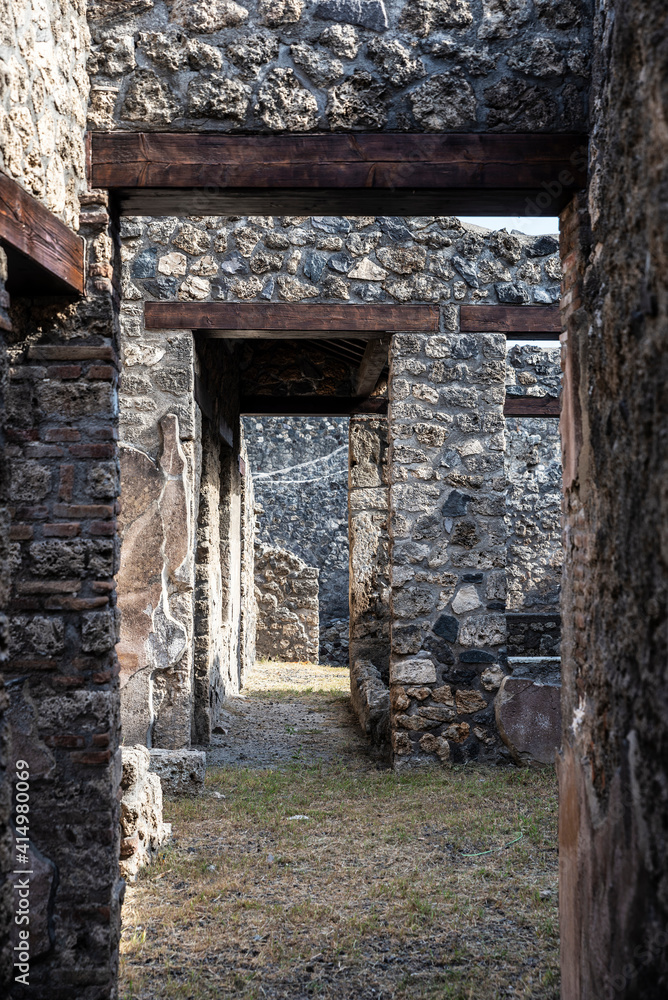 Naklejka premium Ruins of the ancient archaeological site in Pompeii, Italy