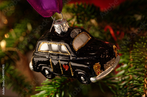 Canvas Print Christmas tree decorations. Black taxi.