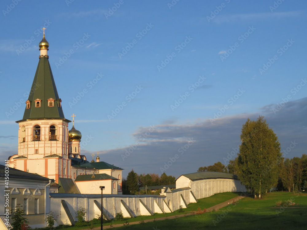 Naklejka premium Russia. Valdai. Assumption Cathedral of the Iversky monastery.