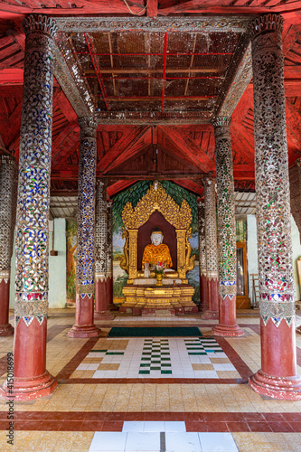 Shwezigon Pagoda, Nyaung-U, near Bagan (Pagan) photo