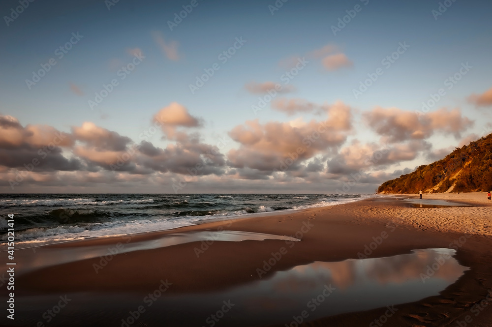 Piękna plaża w Jastrzębiej Górze