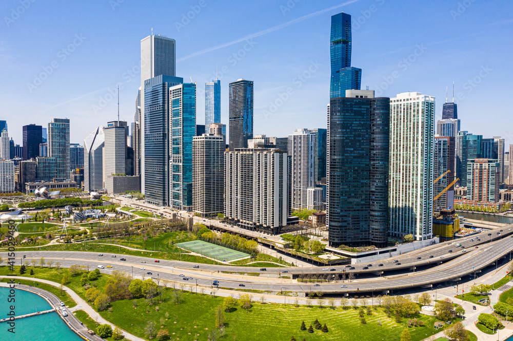 Naklejka premium Chicago Skyline View from Drone