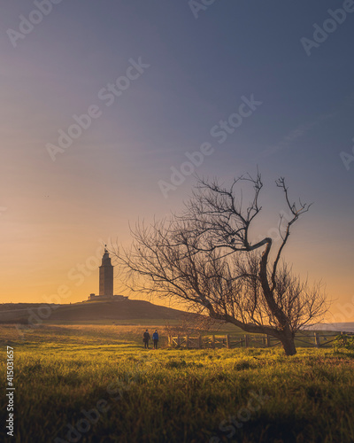  SUNSET TOWER