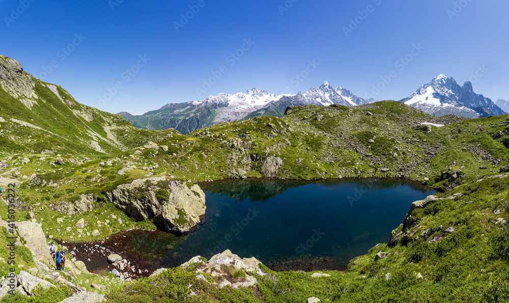 Naklejka premium The landscape on mont blanc and mont blanc alps seen from 