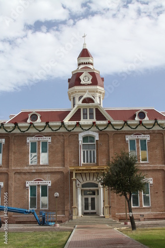 Pinal County Courthouse photo