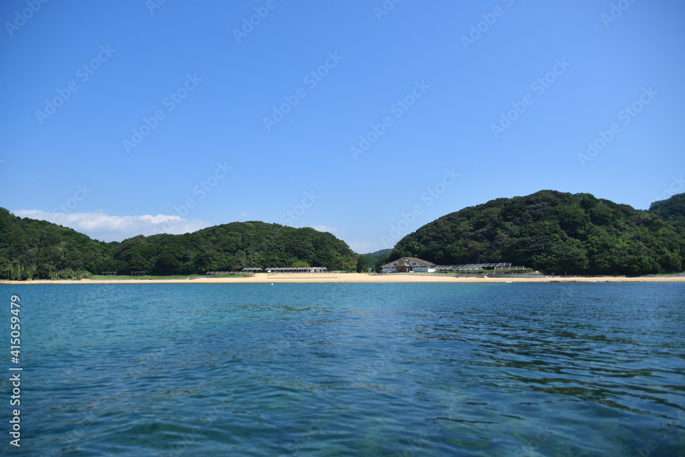 Fototapeta premium 西海国立公園 カヤックから見る白浜海水浴場