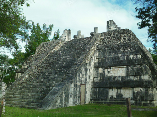 chichen itza pyramid
