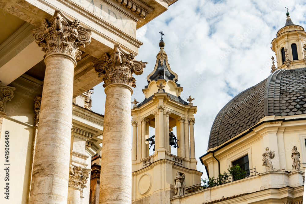 Fototapeta premium Italy, Rome. Piazza del Popolo, columns of Chiesa de Santa Maria del Montesanto, dome of Chiesa dei Miracoli.