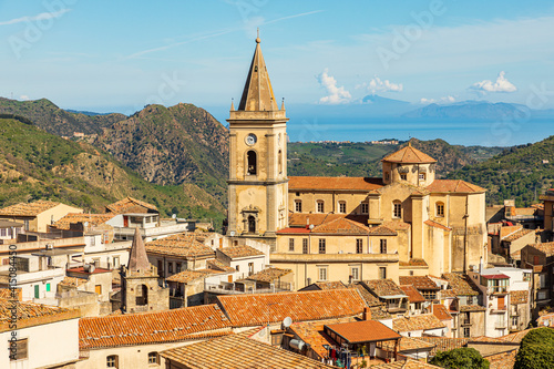 Italy, Sicily, Messina Province, Novara di Sicilia. The medieval hill town of Novara di Sicilia. © Danita Delimont