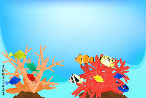 綺麗な珊瑚と熱帯の魚のアクアリウム