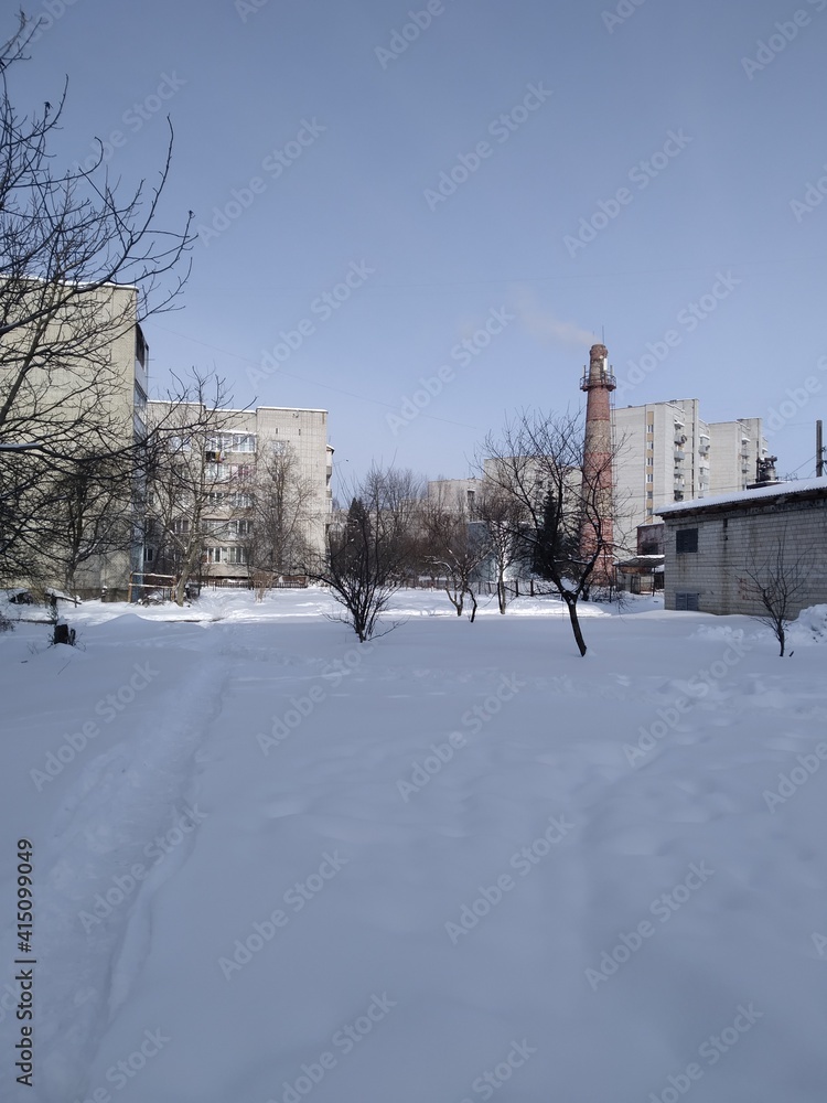 Fototapeta premium snow covered house