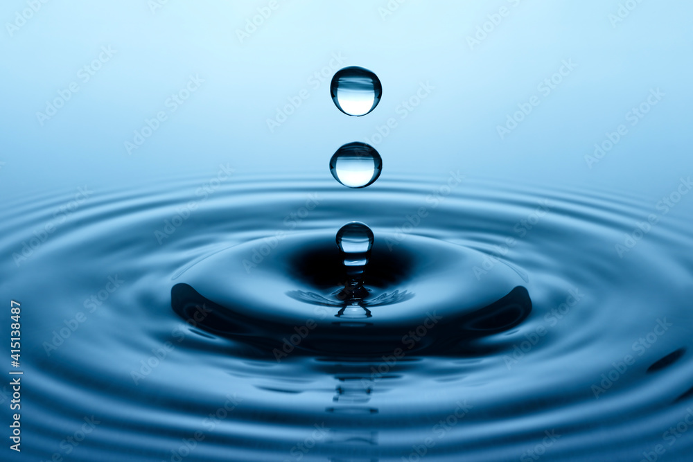 Falling drops of water Falling drops of water