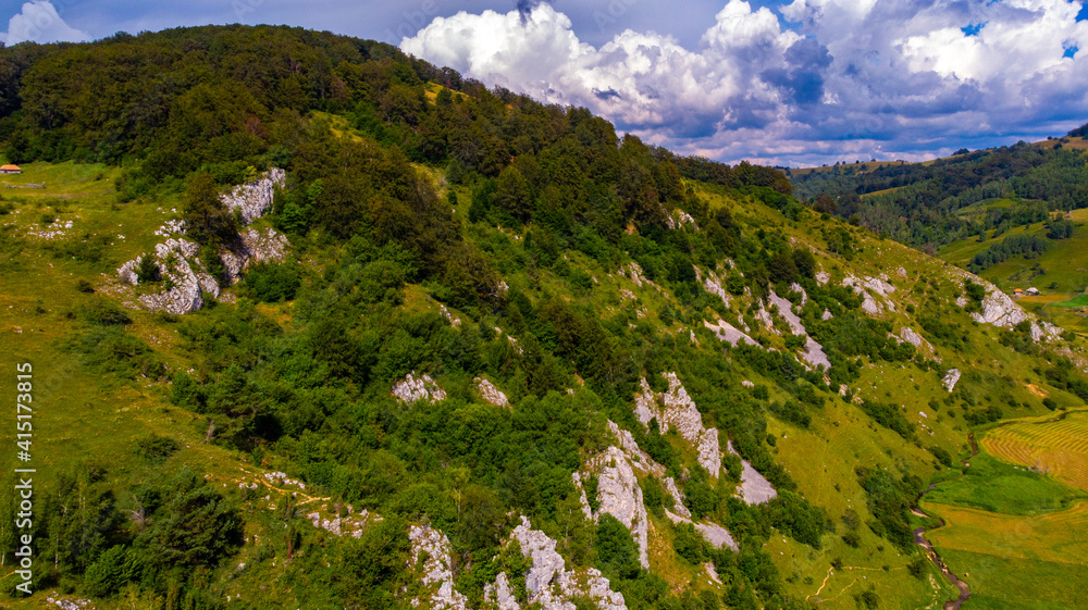 Naklejka premium view of the mountain where we stopped and we see the valleys full of treesnatural, scenic, beautiful, road, tree, forest, destination, volcano, mountain, view, tourism, travel, trail, high, background