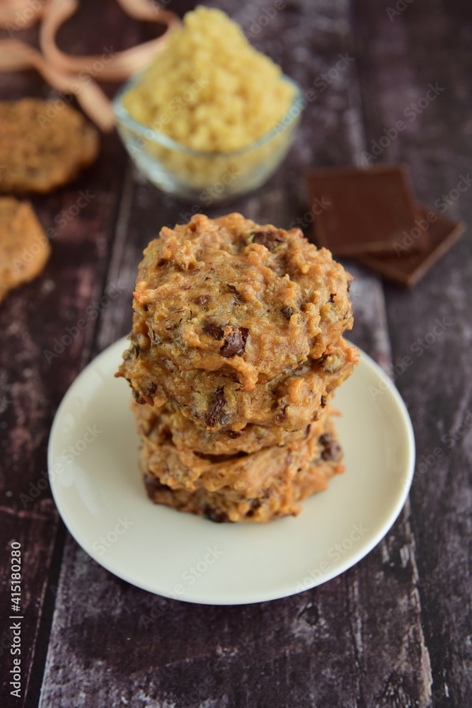 Quinoa chocolate cookies on wooden background
Quinoa chocolate cookies on wooden background