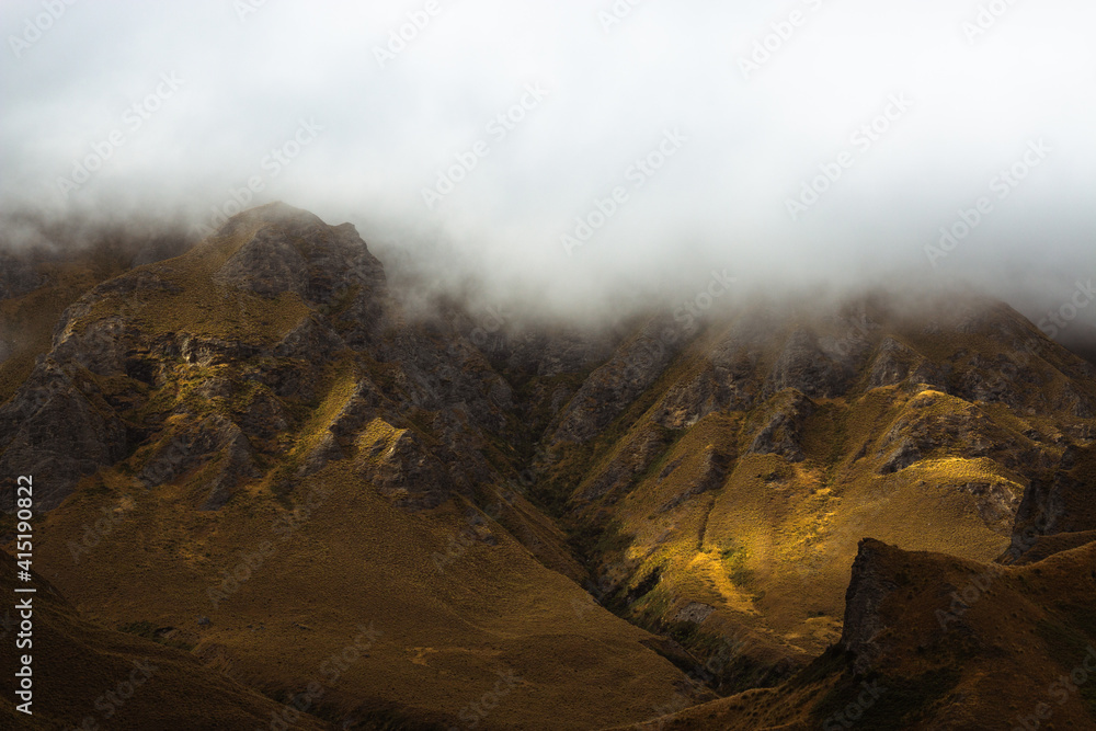 New Zealand's cloudy mountains,  
autumn in Queenstown
