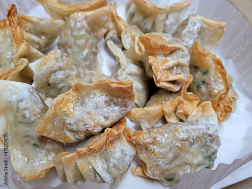 baked dumplings, Fried dumplings, dumpling, 군만두, 구운만두