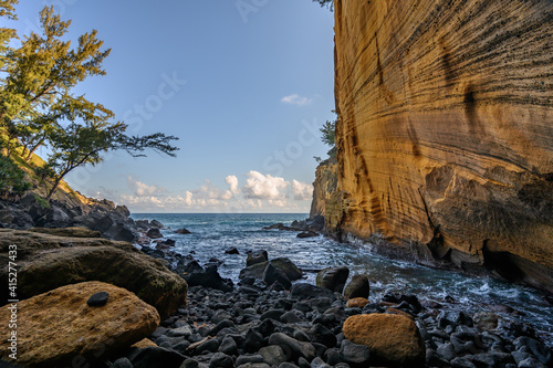 Yellow santstone wall