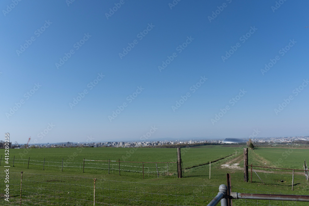Fototapeta premium system in a field