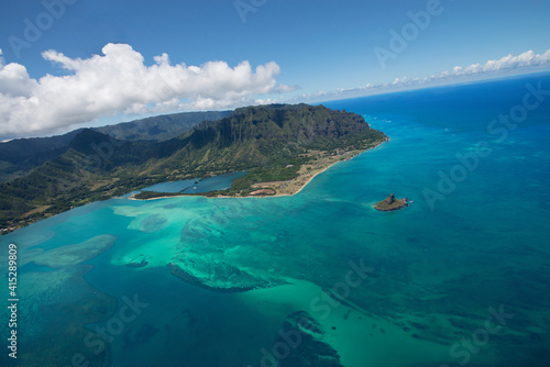 Mokoli   i island  Aerial view Kaneohe Bay  Oahu   Hawaii
