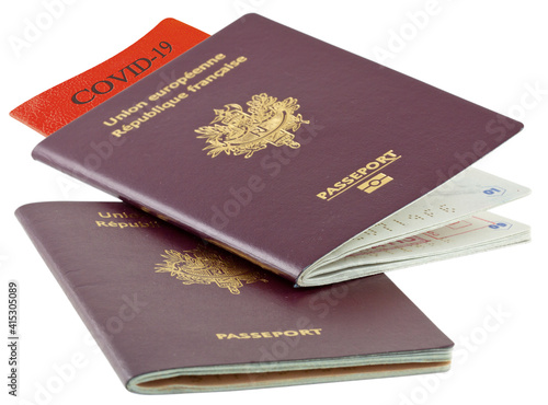 Fotografie passeports et carnet de vaccinations covid