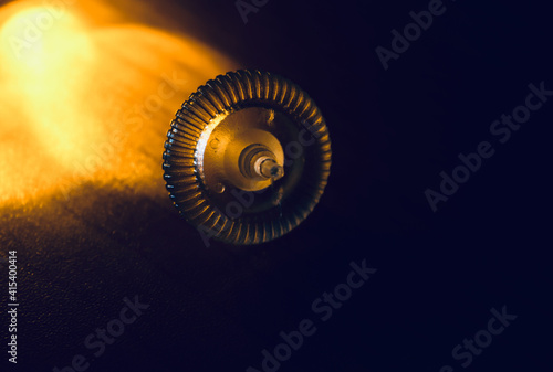 mouse scroller wheel with yellowish background