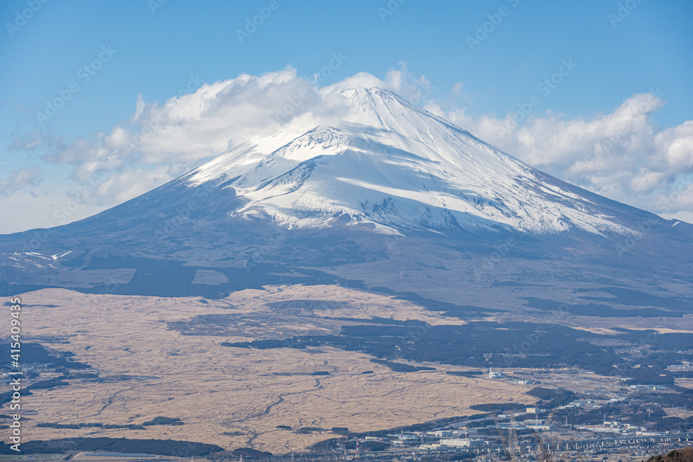 杓子峠から富士山を望む