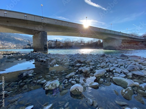 Schwaz Tirol Österreich zwischen Innsbruck und Kufstein nahe dem Karwendel - der Fluss Inn im Unteren Inntal mit Niedrigwasser Ebbe im Flussbett photo