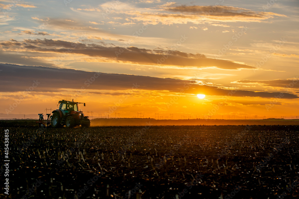 Fototapeta premium Preparing land for sowing
