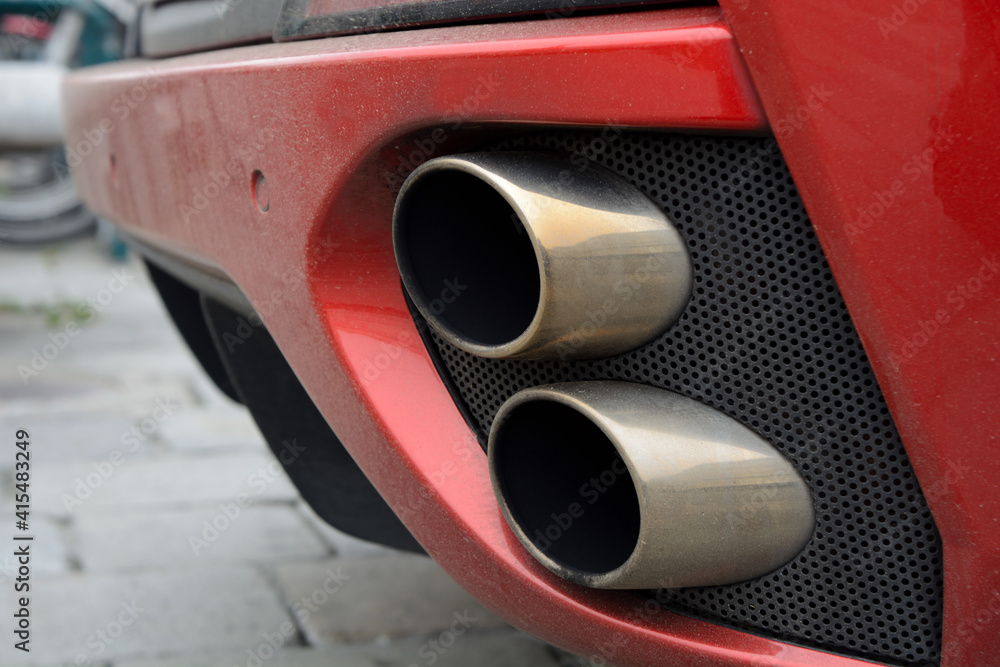 Dual Exhaust With A Sports Car