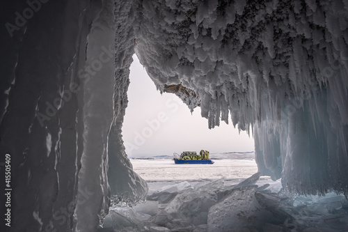 Bilde på lerret View from the grotto to the hovercraft. Winter Baikal