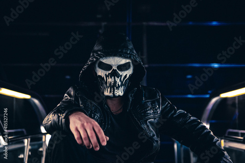 Totenkopfmaske 2