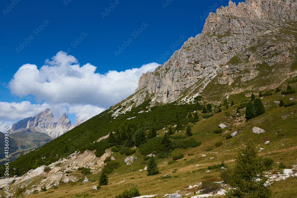 Auf dem Passo di Falzarego zwischen Cortina d’Ampezzo und Malga Castello	