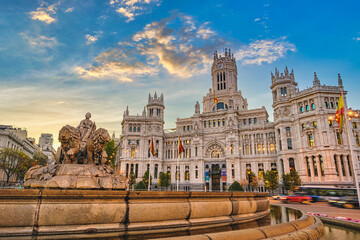 Acrylglasbilder Madrid Cibeles Brunnen bei Sonnenaufgang  © Noppasinw