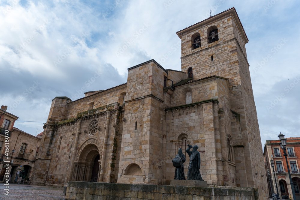 ZAMORA DETALLES DE CIUDAD MONUMENTOS 2019