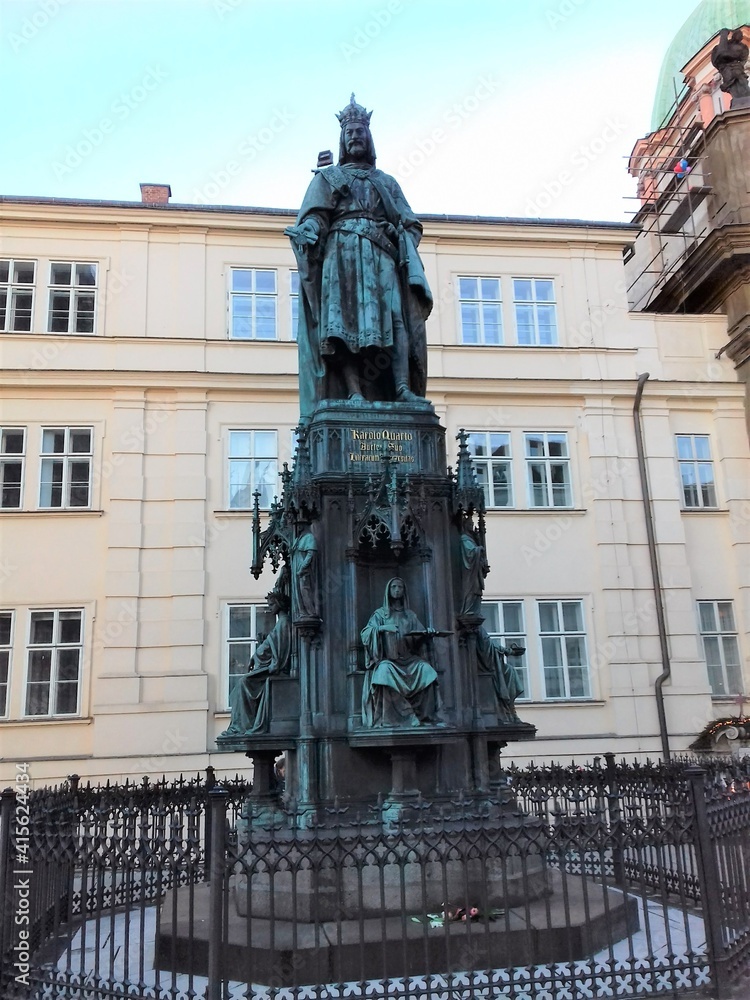 Obraz premium Statue at Prague