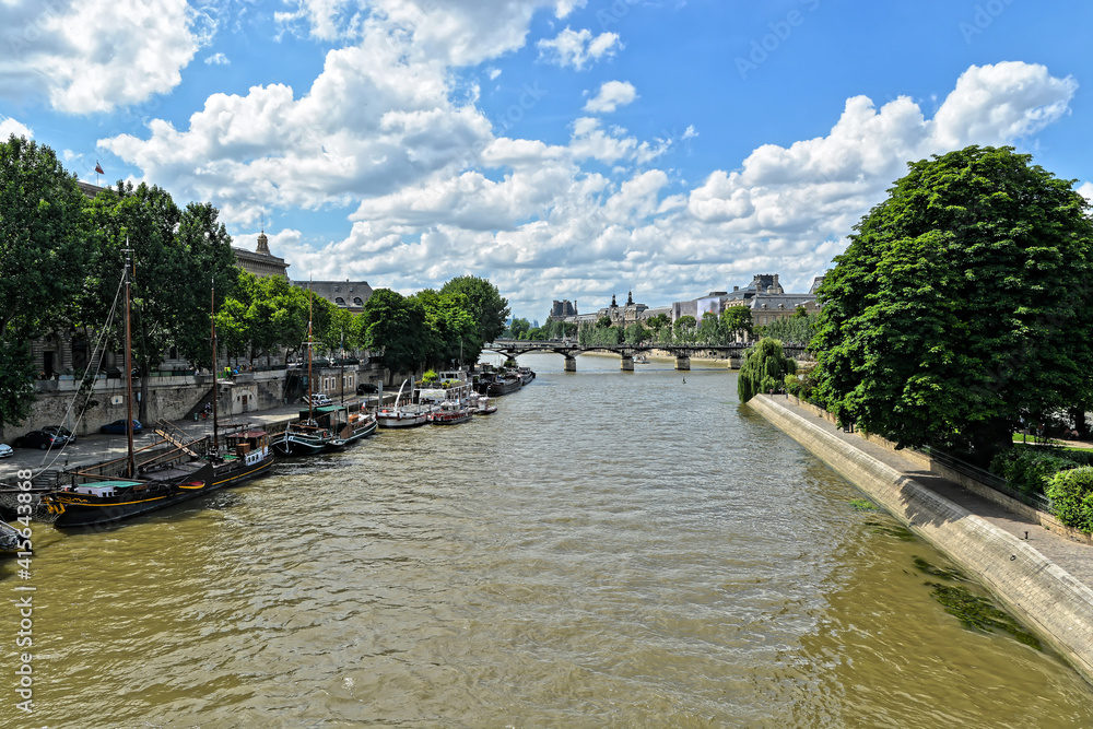 Summer Paris, embankment of the Seine.