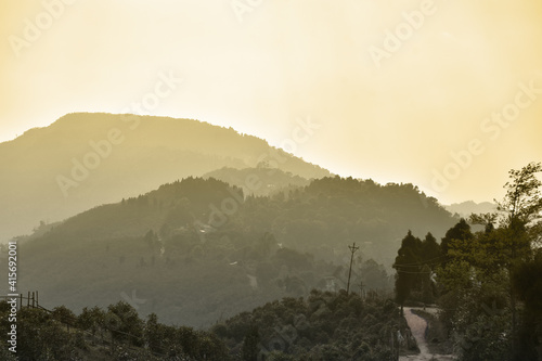 Beautiful and scintillating ridges of Himalayan mountain in Darjeeling