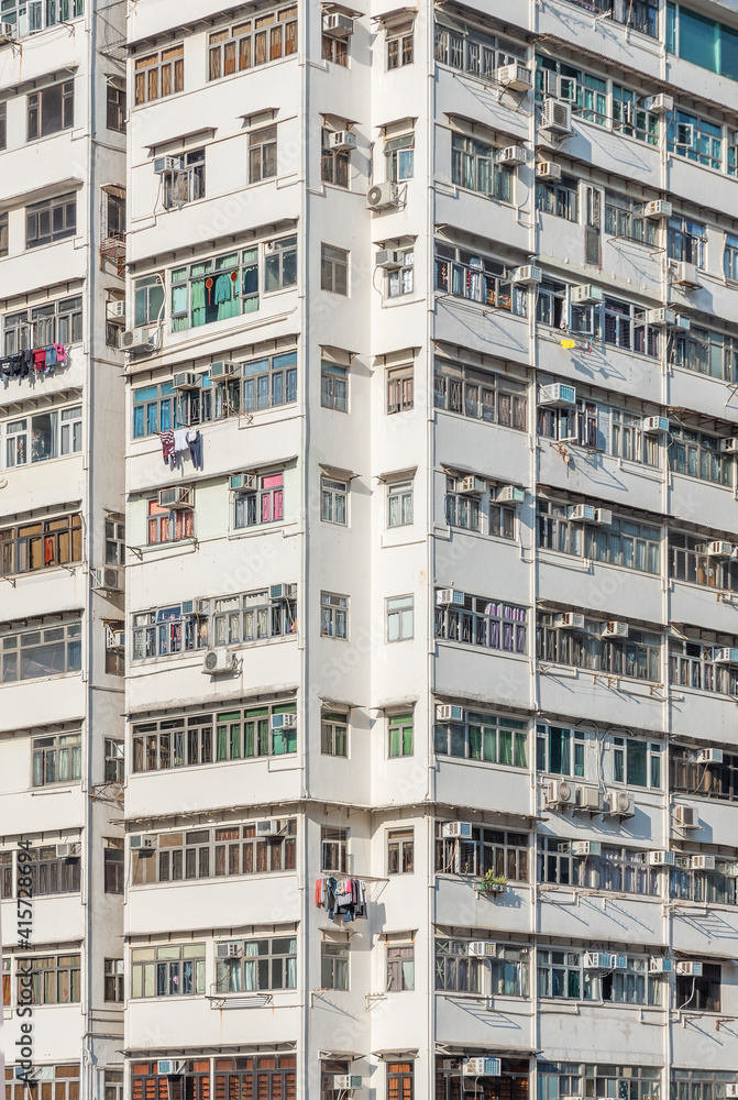 Obraz premium Exterior of high rise resdiential building in Hong Kong city