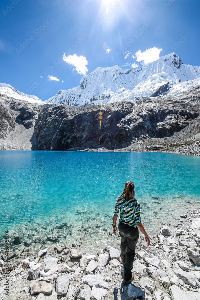 Naklejka premium LAGUNA 69 in Peru. Cordillera Blanca Crystal blue lake
