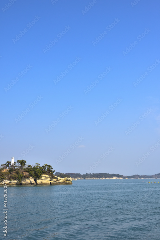 宮城　松島湾の小さな港からの風景