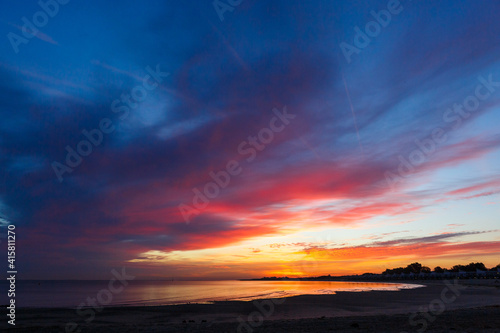 Sonnenuntergang am Strand © Harlekin-Graphics