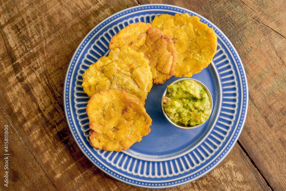 Patacon con Guacamole Patacon con Guacamole